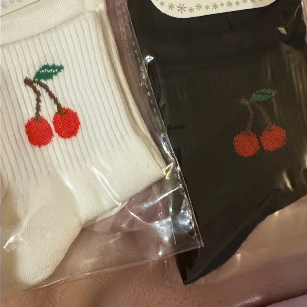Cherry‎ Embroidered Socks Set